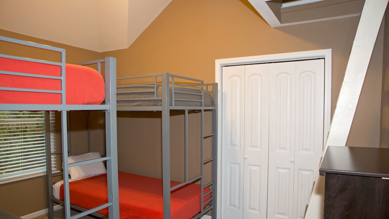 Photo of Bedroom in Camdenton