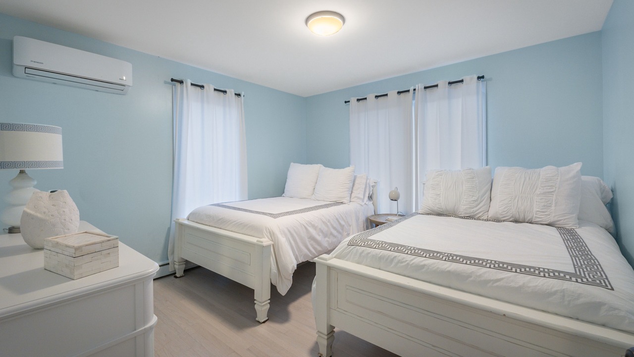 Photo of Bedroom in Southold