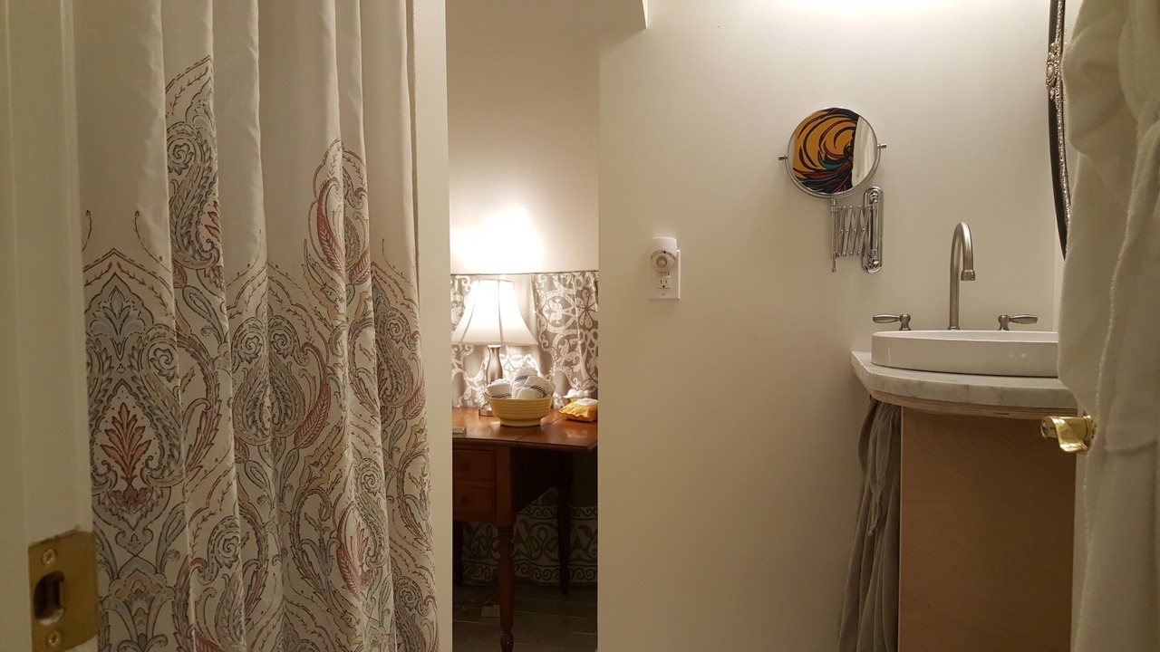 Photo of Bathroom in Mid-City