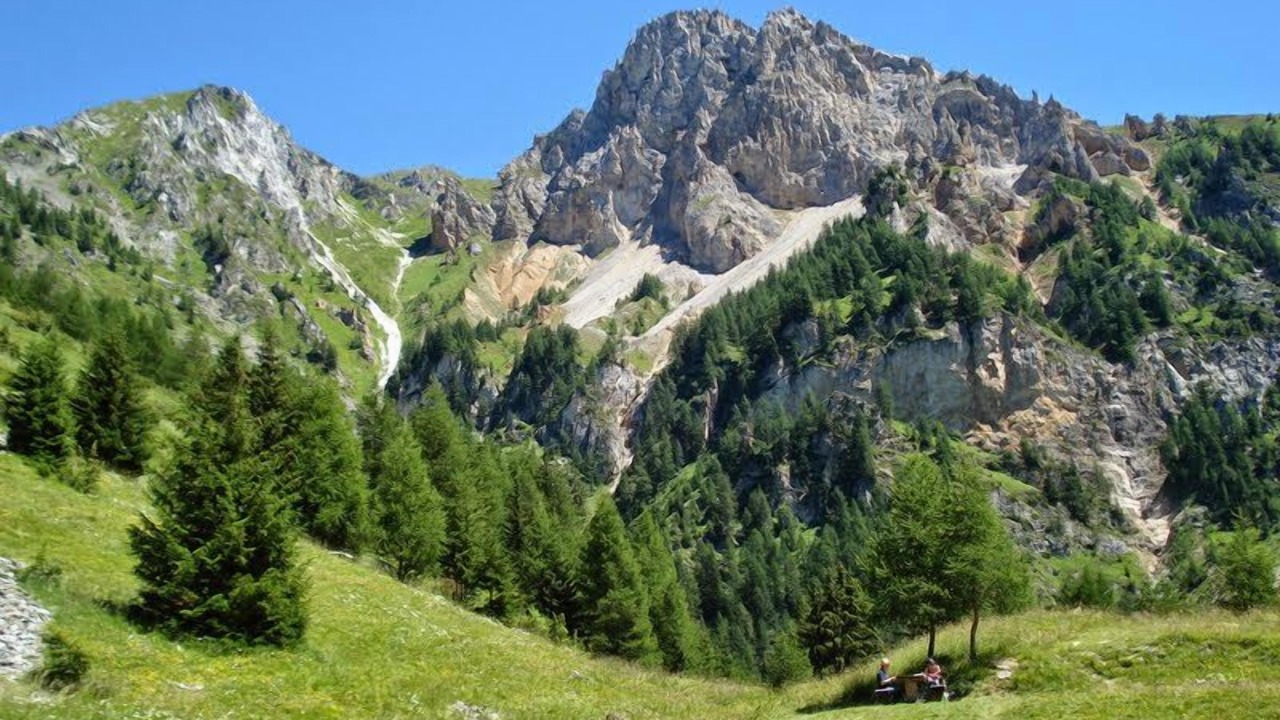 Photo of Outdoor in Arc-1800