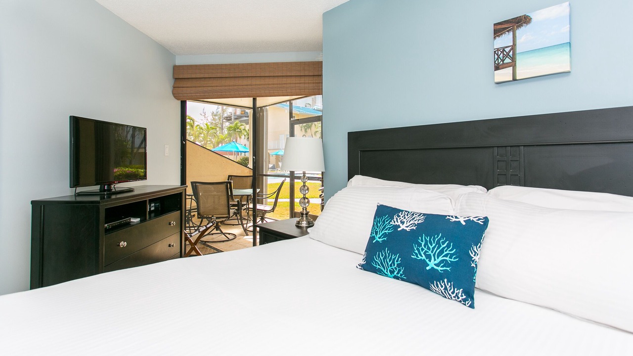 Photo of Bedroom in Seven Mile Beach