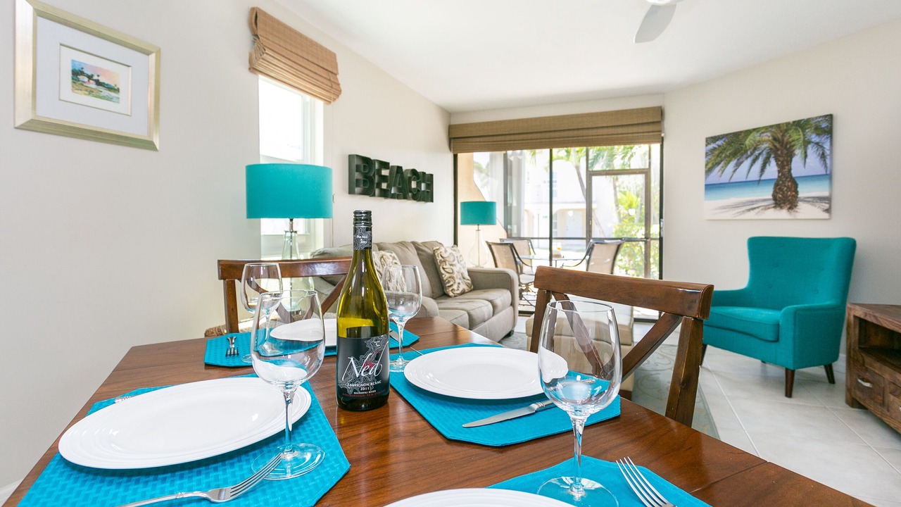 Photo of Livingroom in Seven Mile Beach