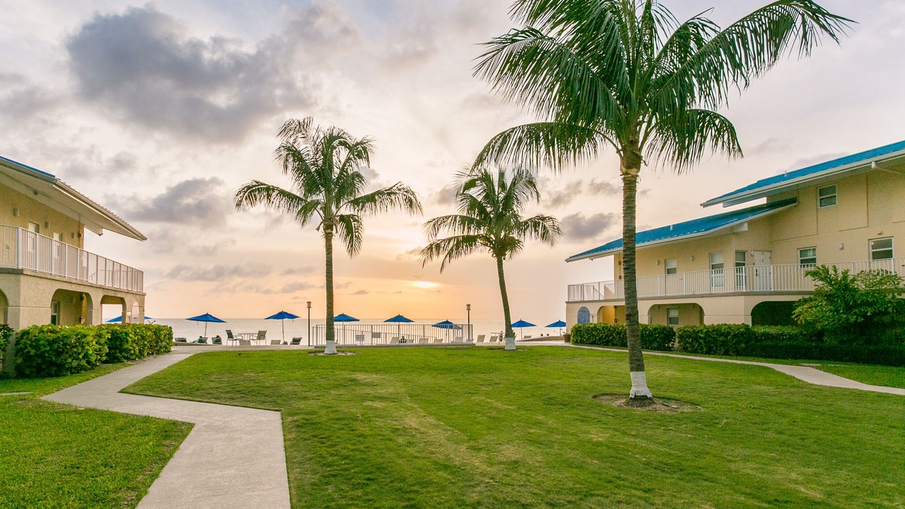 Photo of Outdoor in Seven Mile Beach