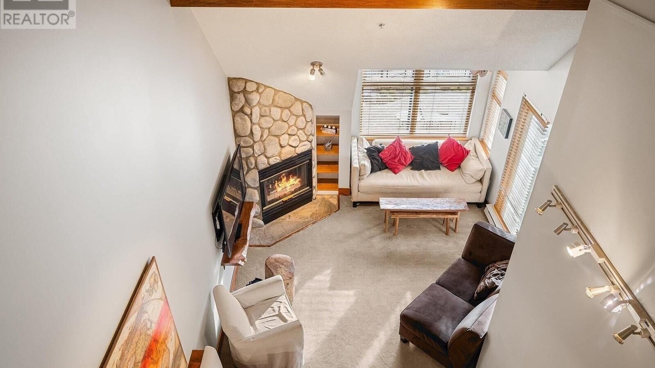 Photo of Livingroom in Whistler Creekside