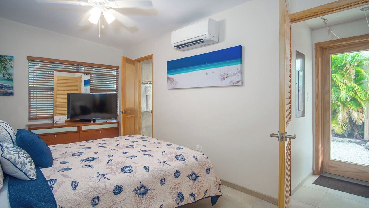 Photo of Bedroom in Key Colony Beach