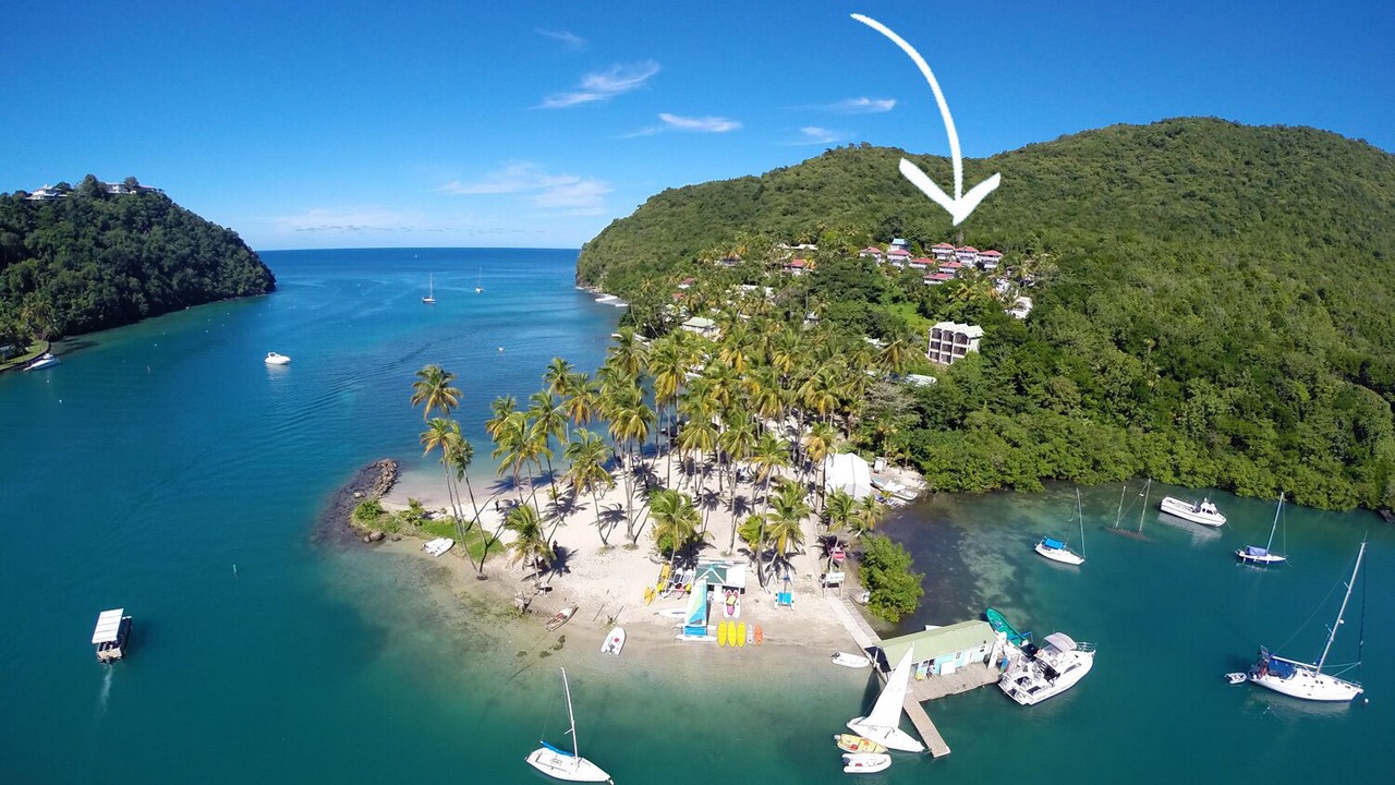 Photo of Others in Marigot Bay