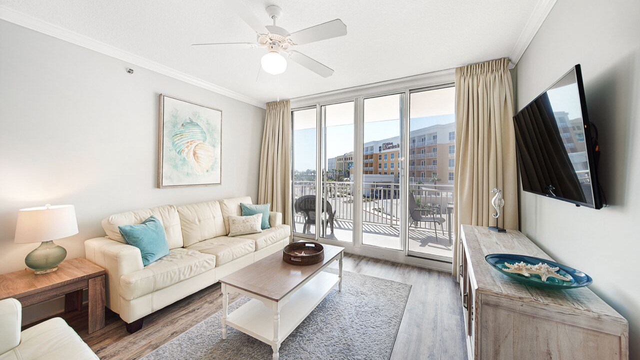 Photo of Livingroom in Fort Walton Beach