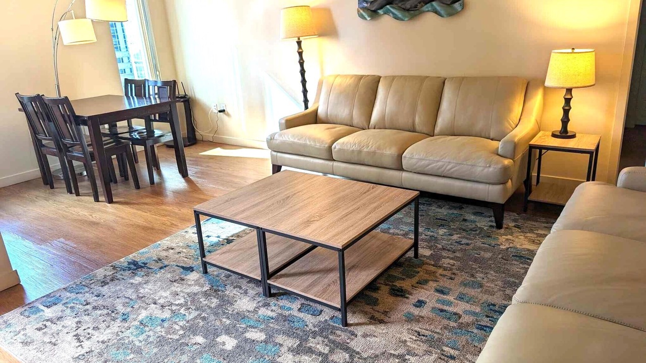Photo of Livingroom in Downtown Seattle