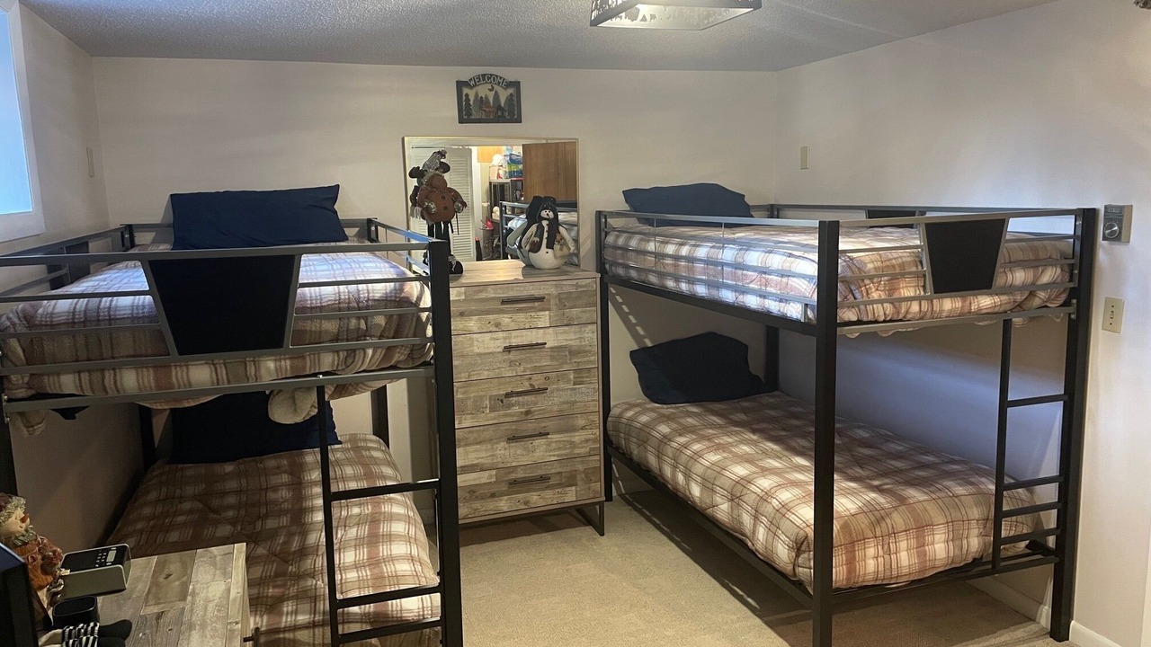 Photo of Bedroom in Bromley Mountain