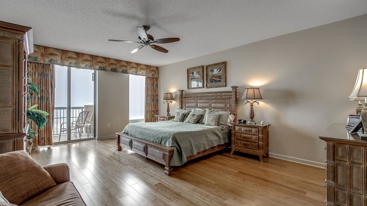 Photo of Bedroom in Arcadian Shores
