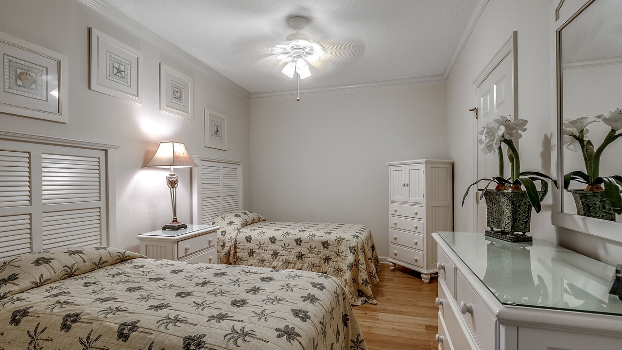 Photo of Bedroom in Arcadian Shores