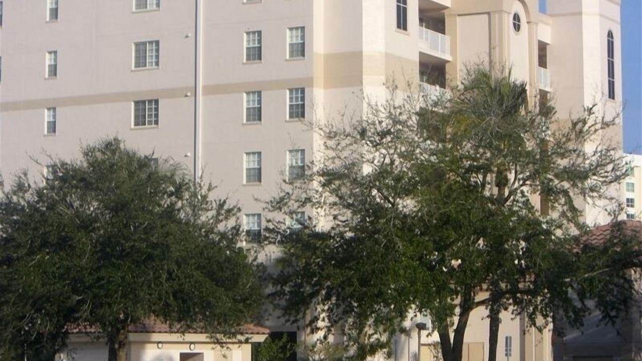 Photo of Outdoor in Vanderbilt Beach