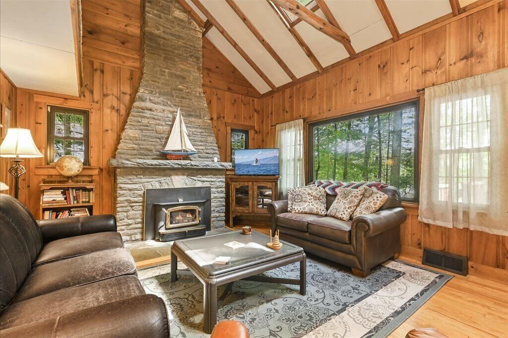 Photo of Livingroom in Sunny Point