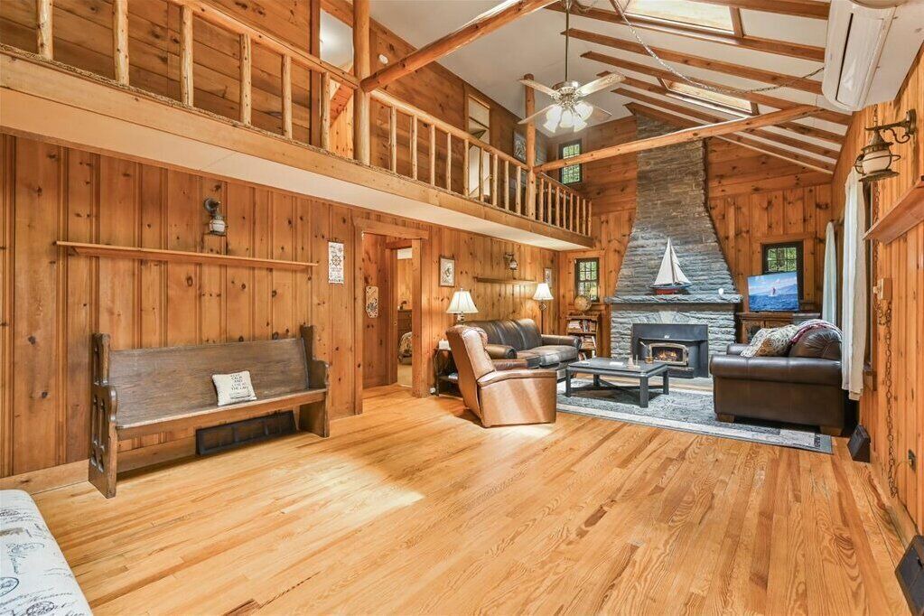 Photo of Livingroom in Sunny Point