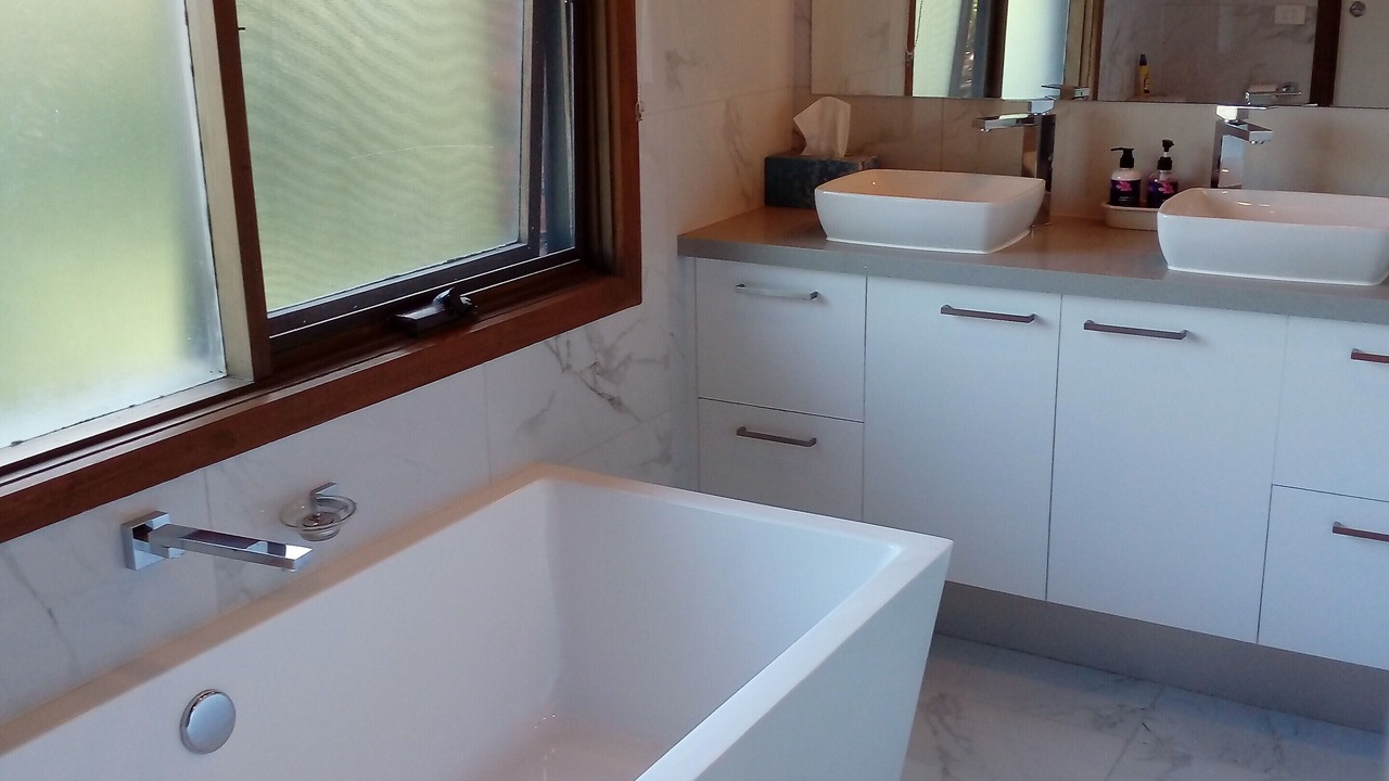 Photo of Bathroom in Williamstown
