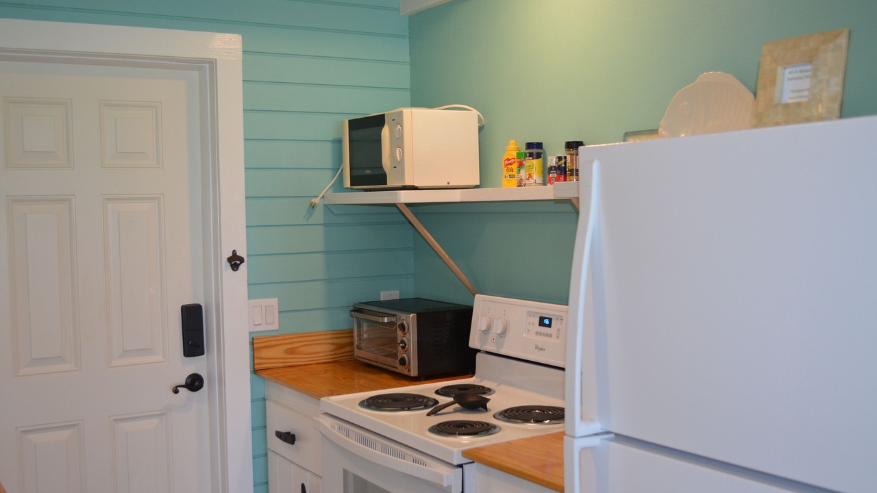 Photo of Kitchen in Spanish Wells