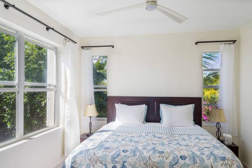 Photo of Bedroom in Long Bay
