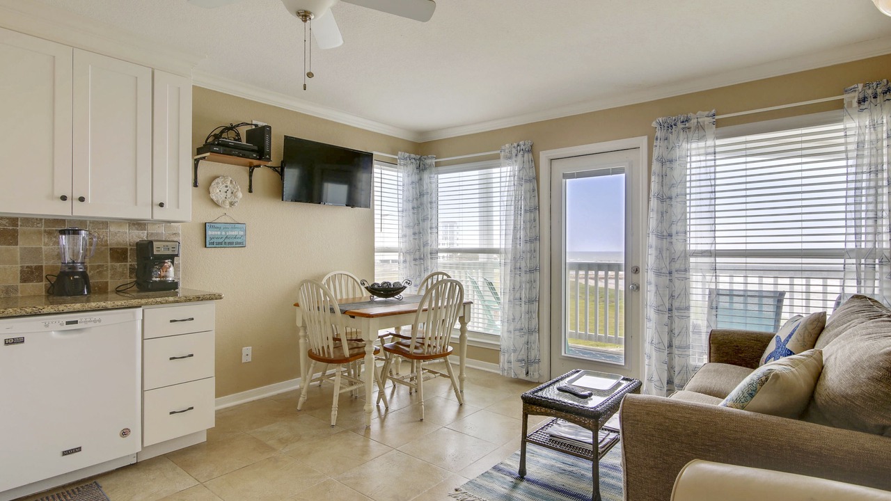 Photo of Livingroom in Galveston