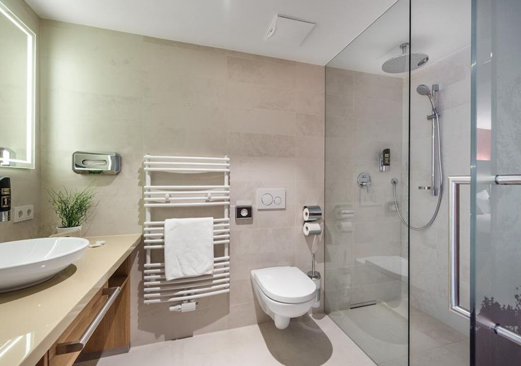 Photo of Bathroom in Mutters