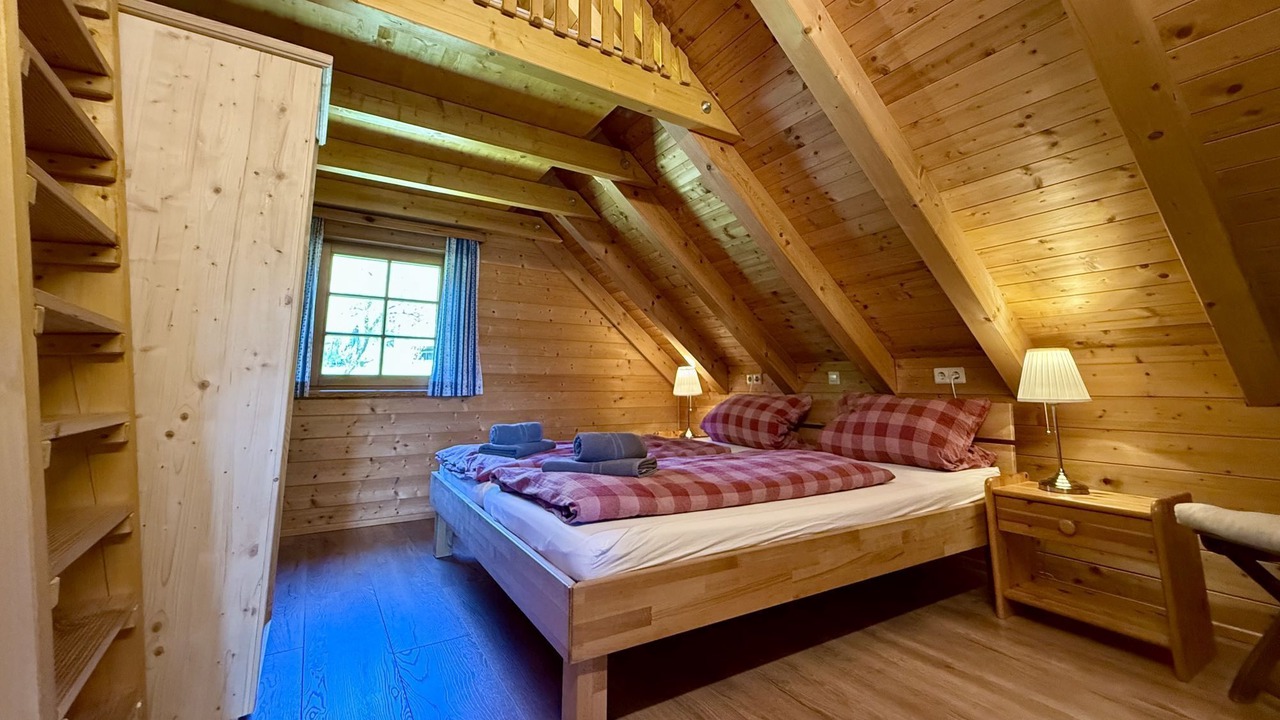 Photo of Bedroom in Lossburg