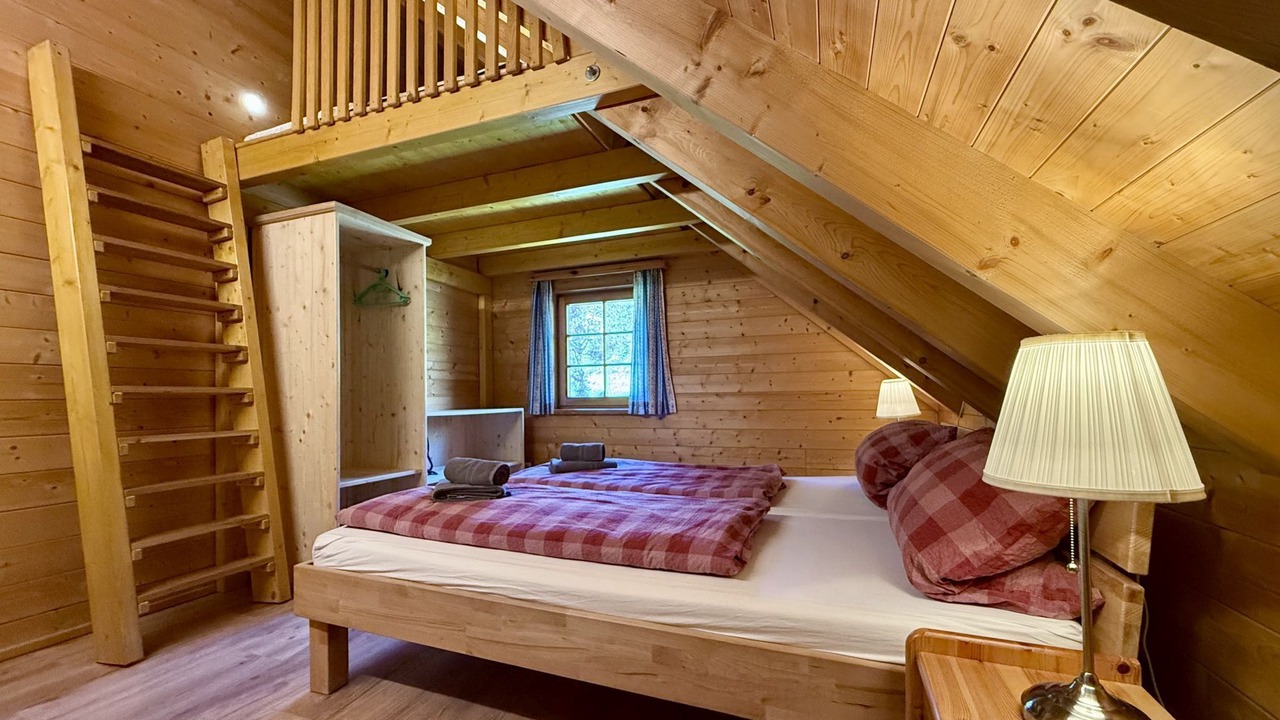 Photo of Bedroom in Lossburg