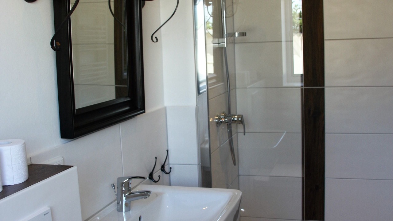 Photo of Bathroom in Neue Tiefe