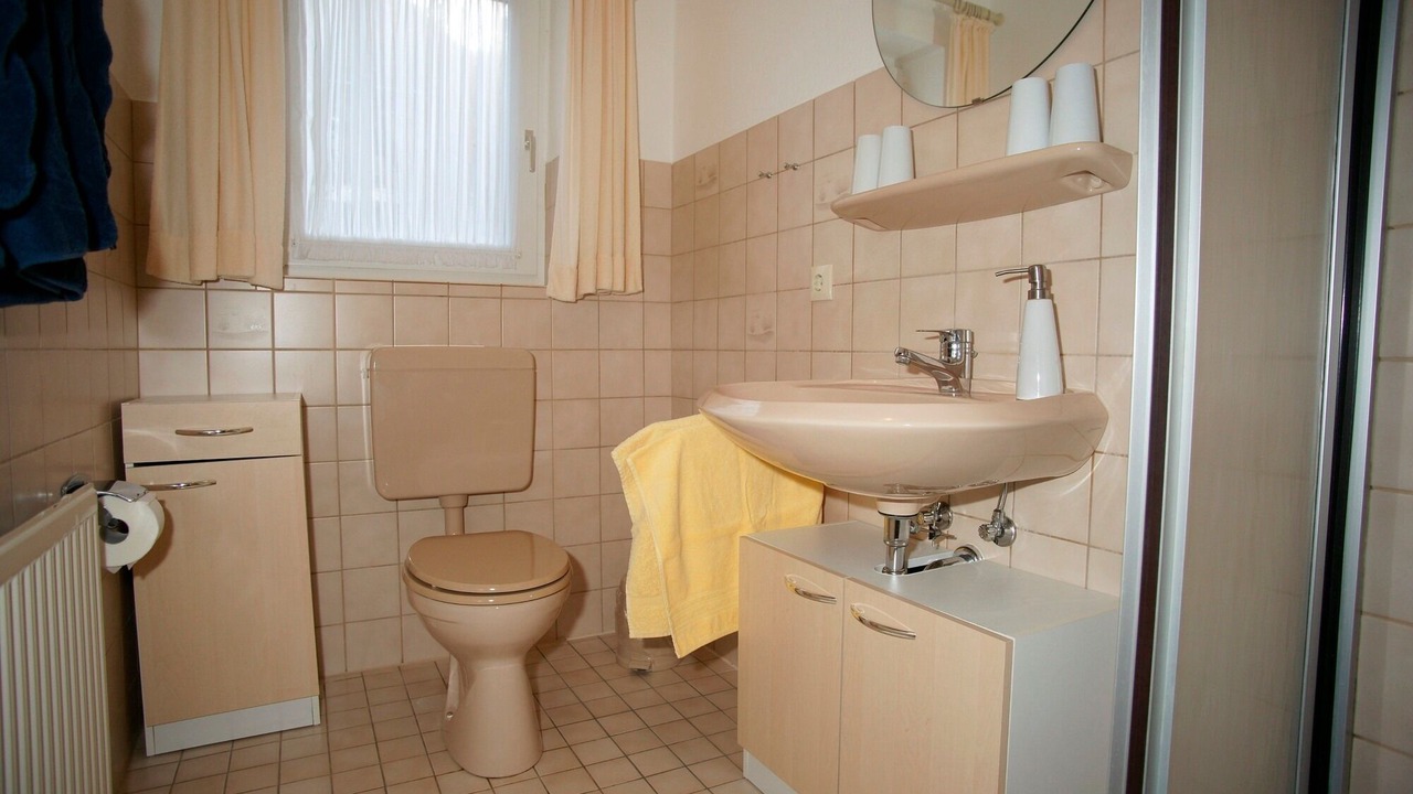 Photo of Bathroom in Neue Tiefe