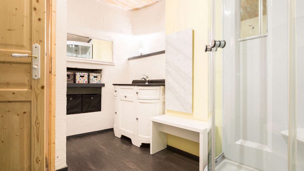 Photo of Bathroom in Laengenfeld