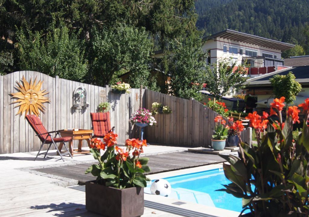 Photo of Outdoor in Soell