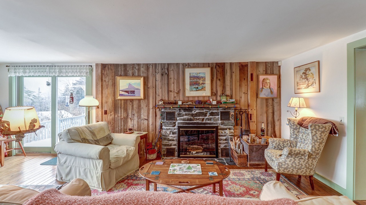 Photo of Livingroom in Mount Holly