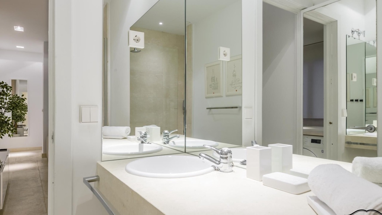 Photo of Bathroom in Cortes