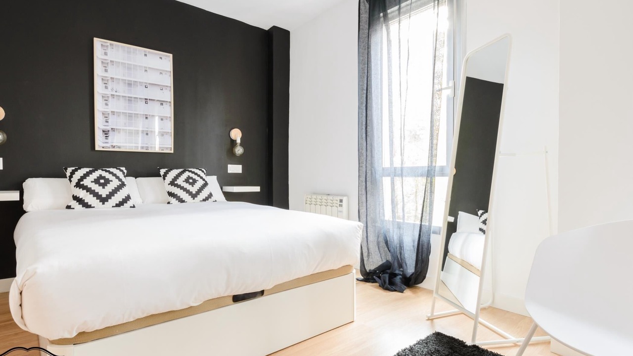 Photo of Bedroom in Embajadores