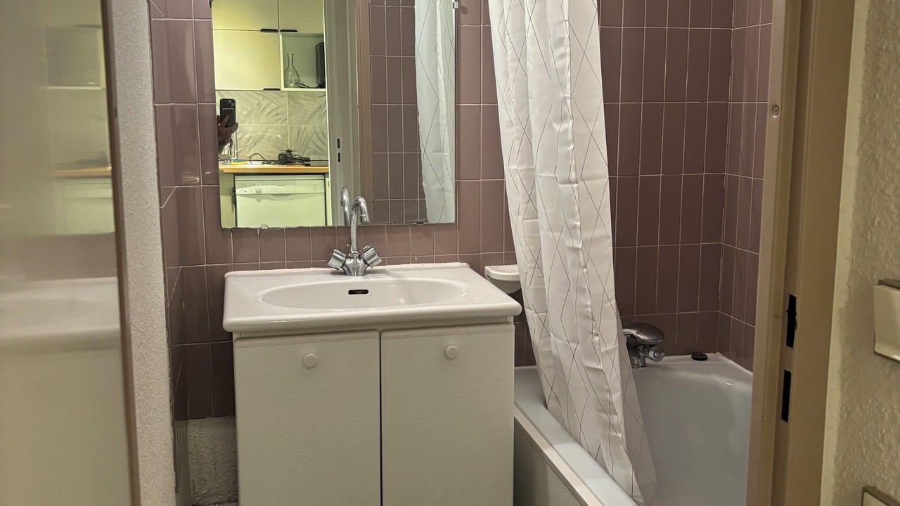 Photo of Bathroom in Bergers
