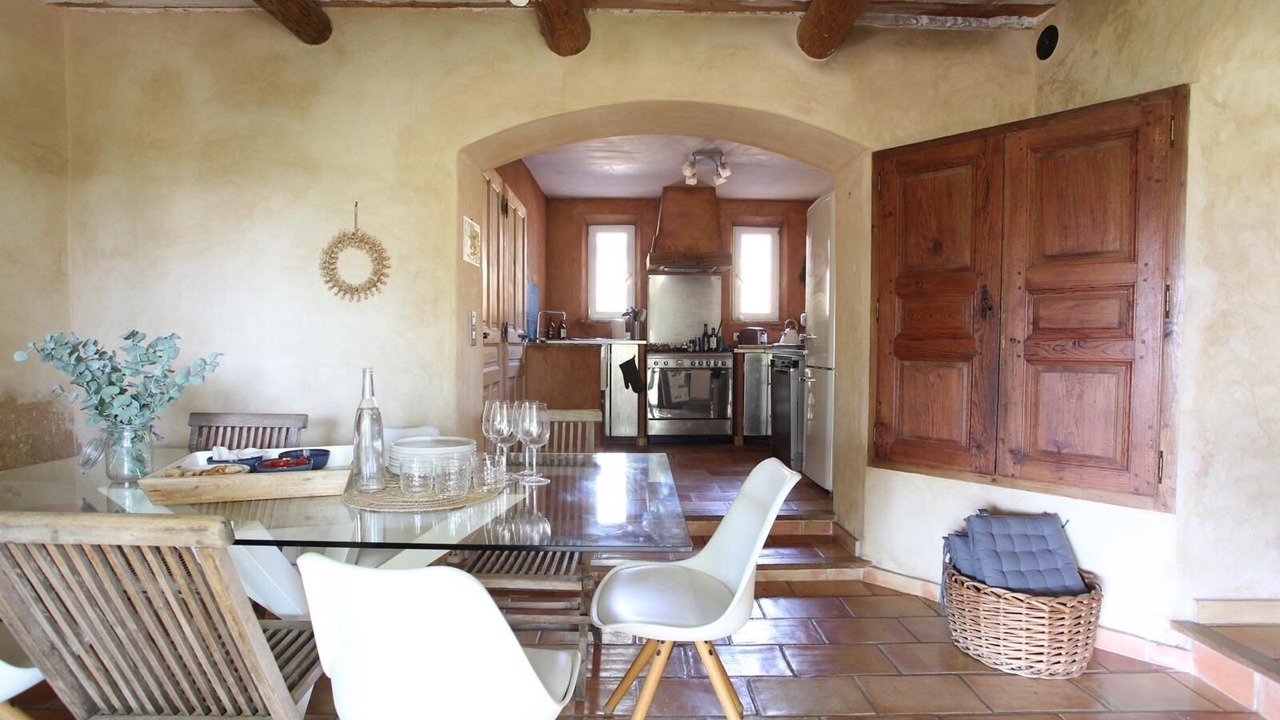 Photo of Kitchen in Beaumes-de-Venise
