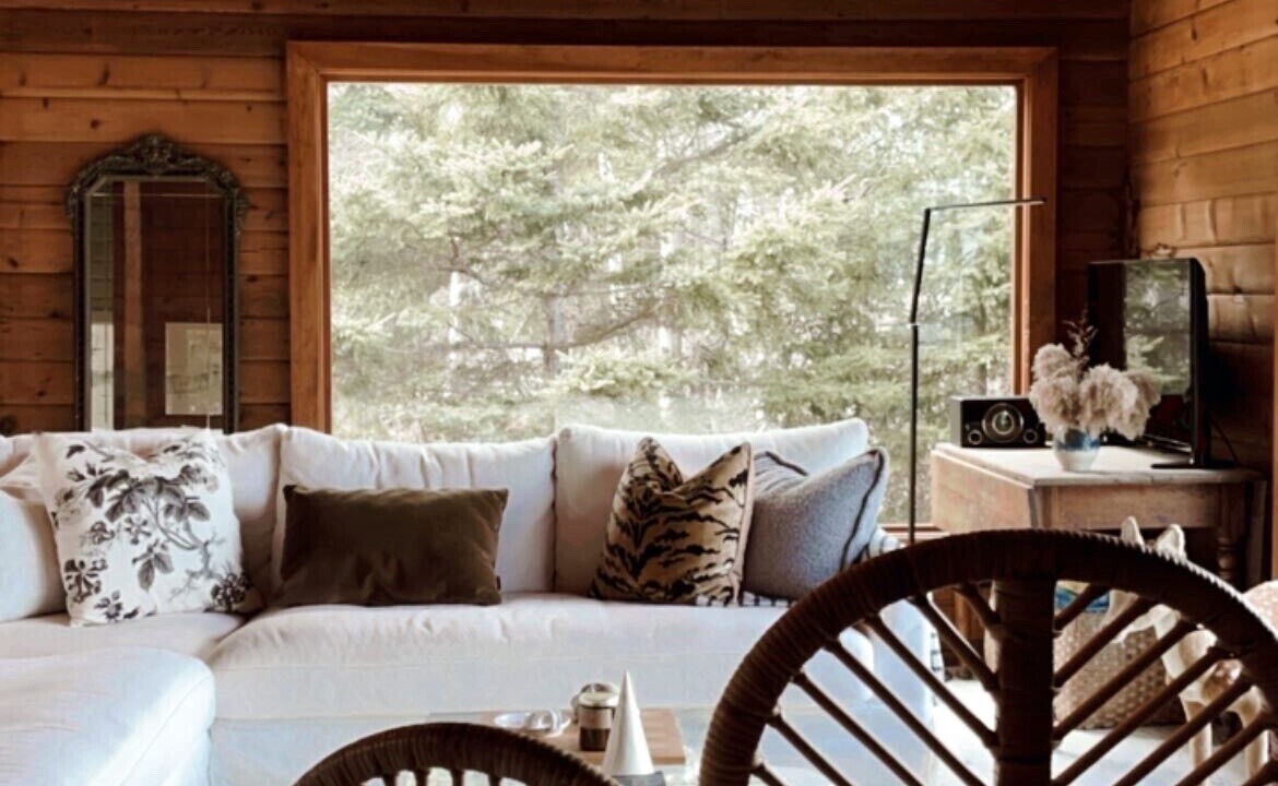 Photo of Livingroom in Bayview