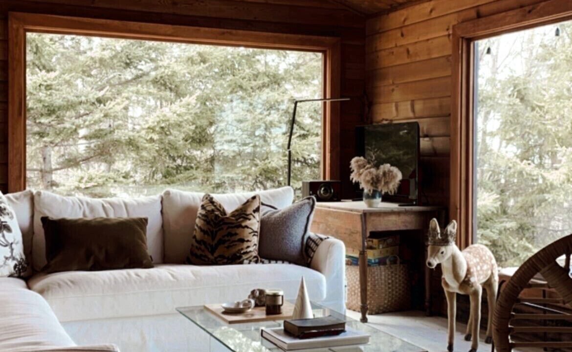 Photo of Livingroom in Bayview