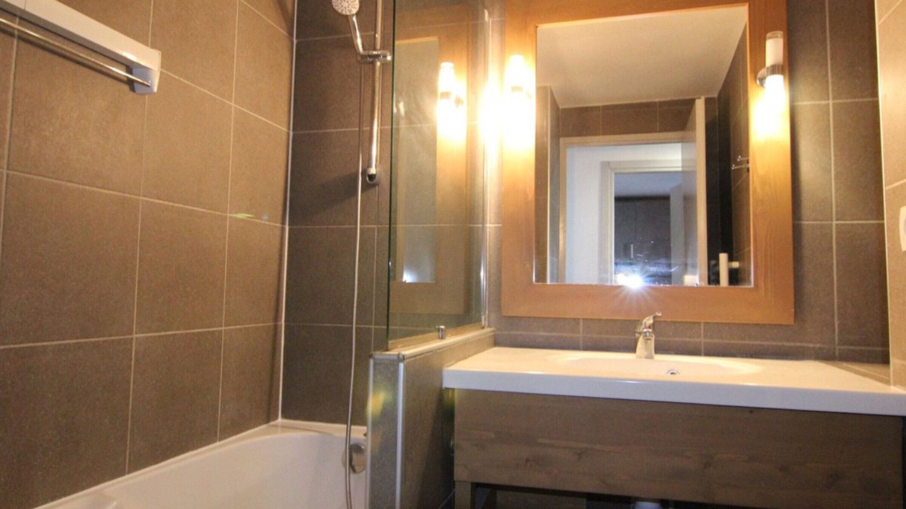 Photo of Bathroom in Jeux