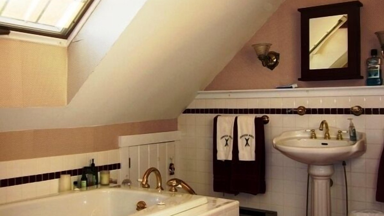 Photo of Bathroom in South Londonderry