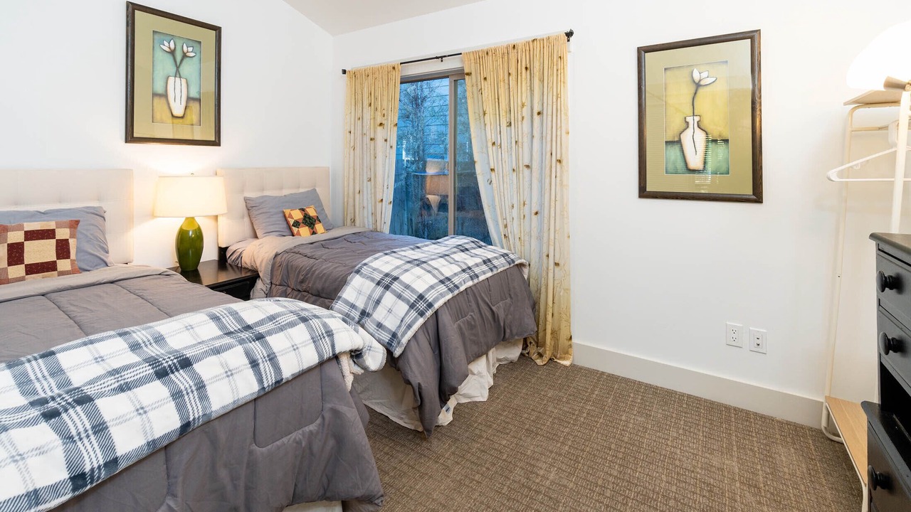 Photo of Bedroom in Old Bend
