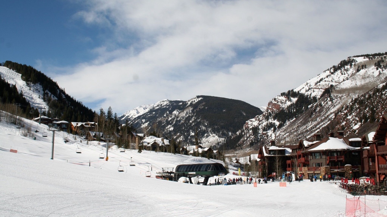 Photo of Others in Aspen