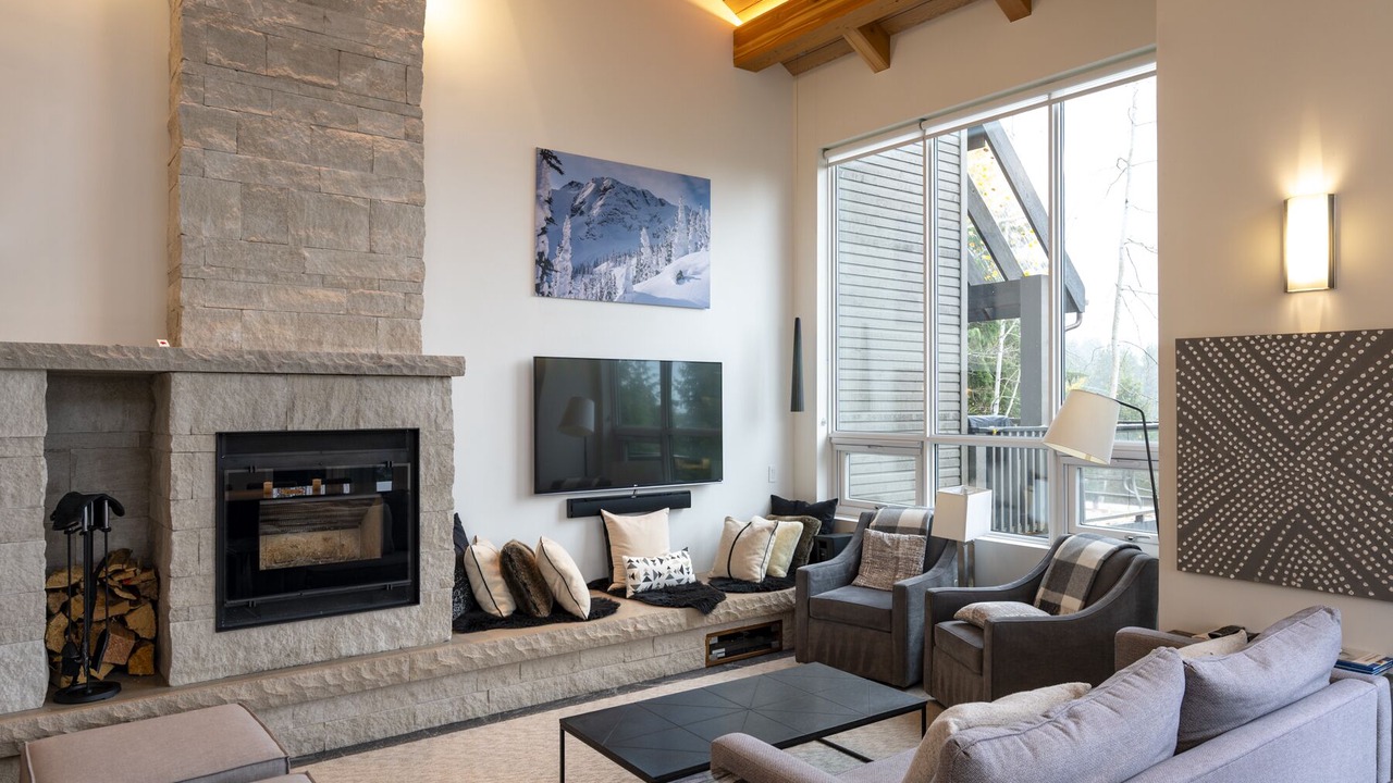 Photo of Livingroom in Upper Village