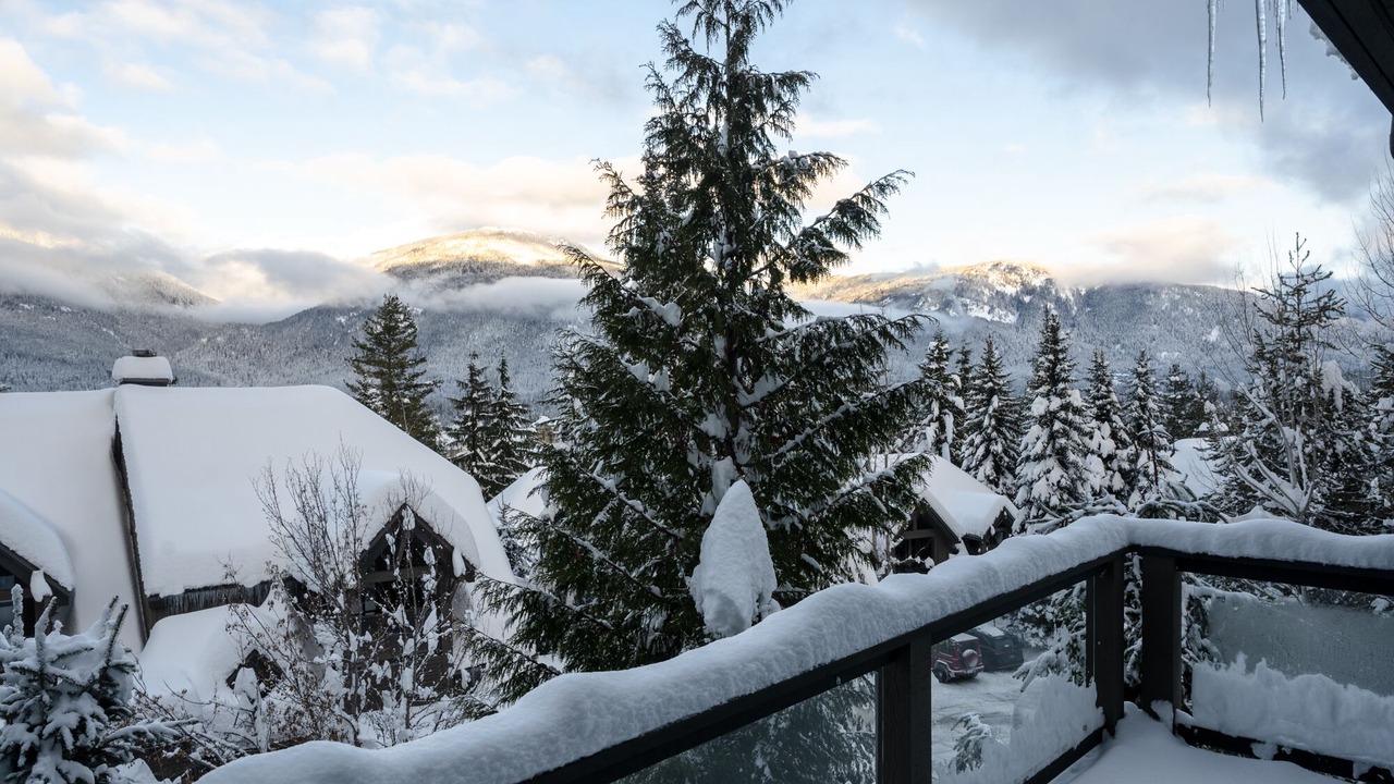 Photo of Outdoor in Upper Village