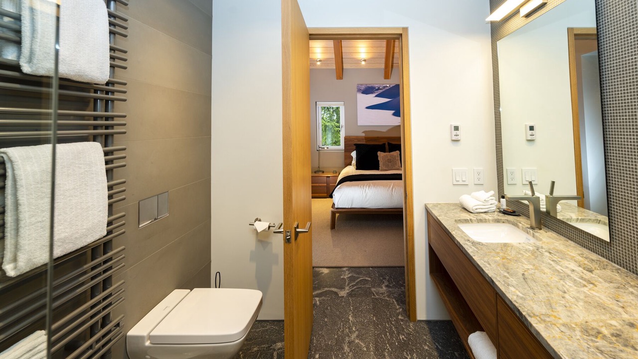 Photo of Bathroom in Upper Village