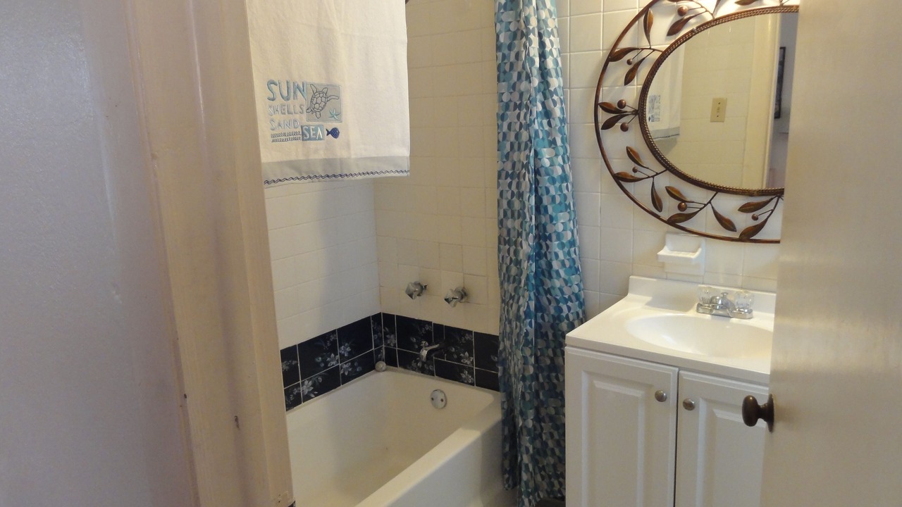 Photo of Bathroom in Alice Town
