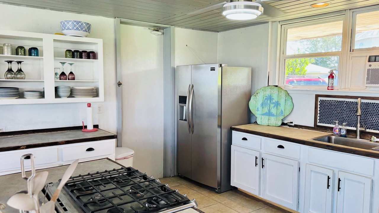 Photo of Kitchen in Gregory Town