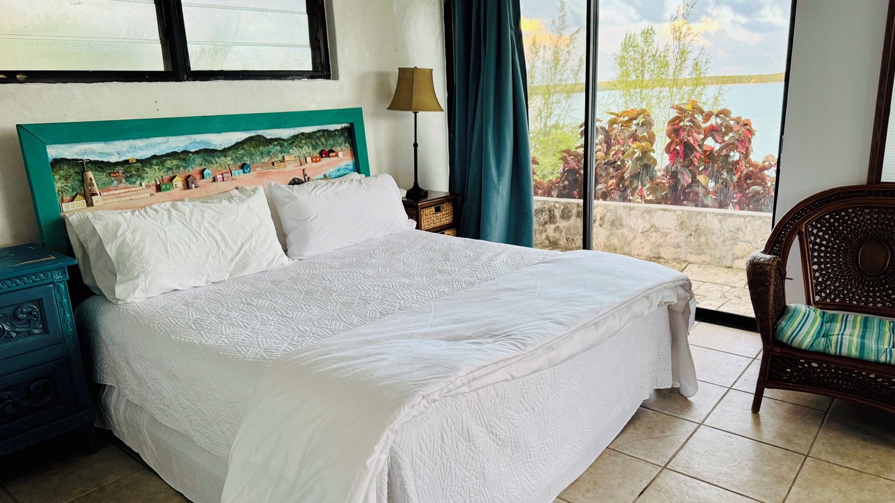 Photo of Bedroom in Gregory Town