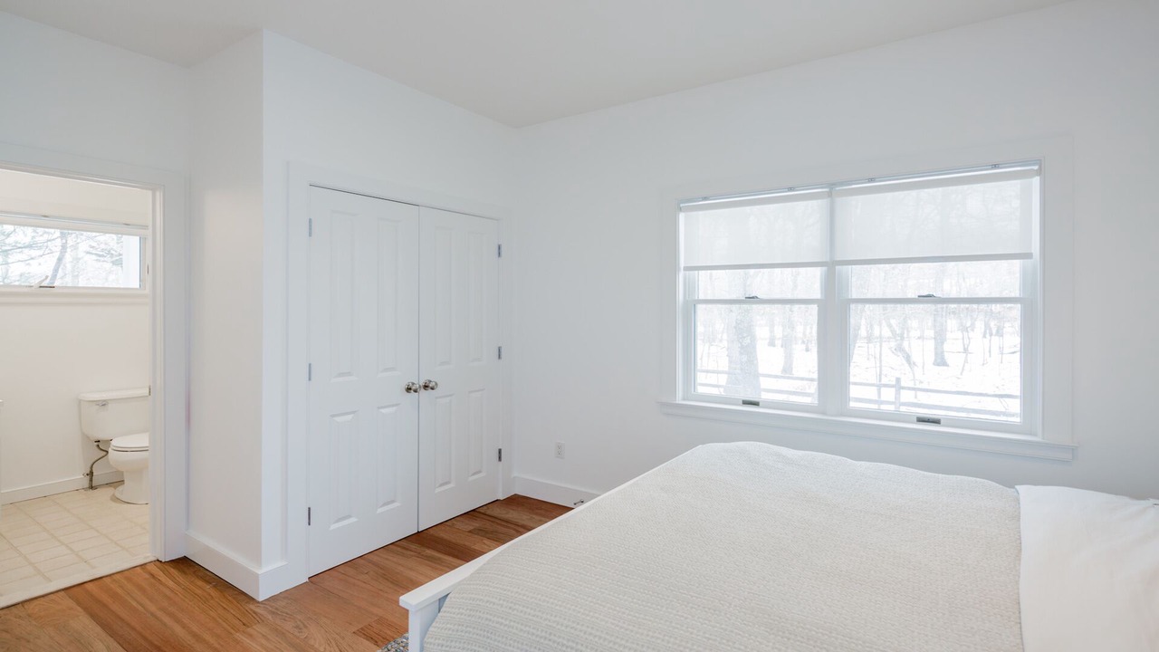Photo of Bedroom in East Hampton North