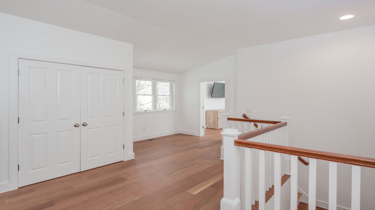 Photo of Others in East Hampton North