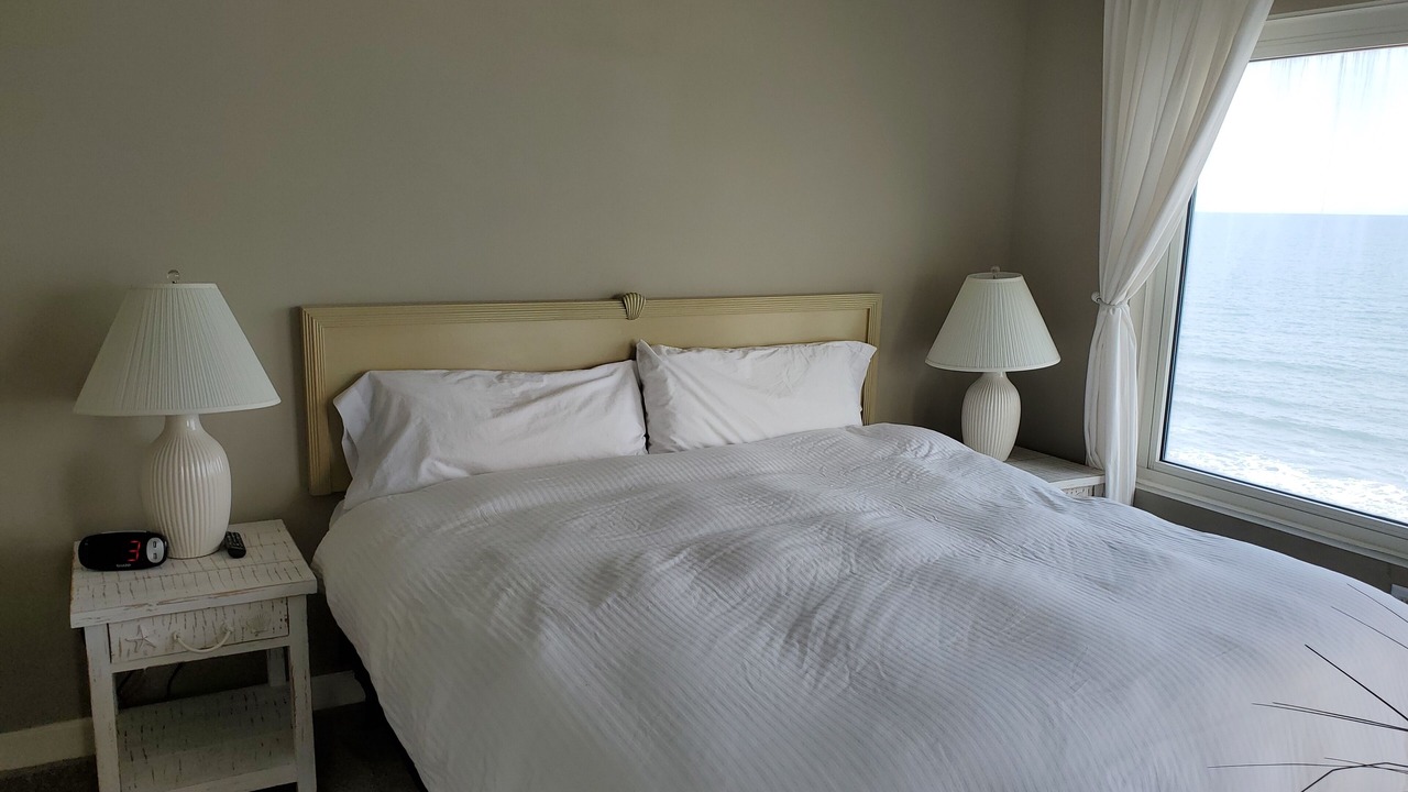 Photo of Bedroom in Arcadian Shores
