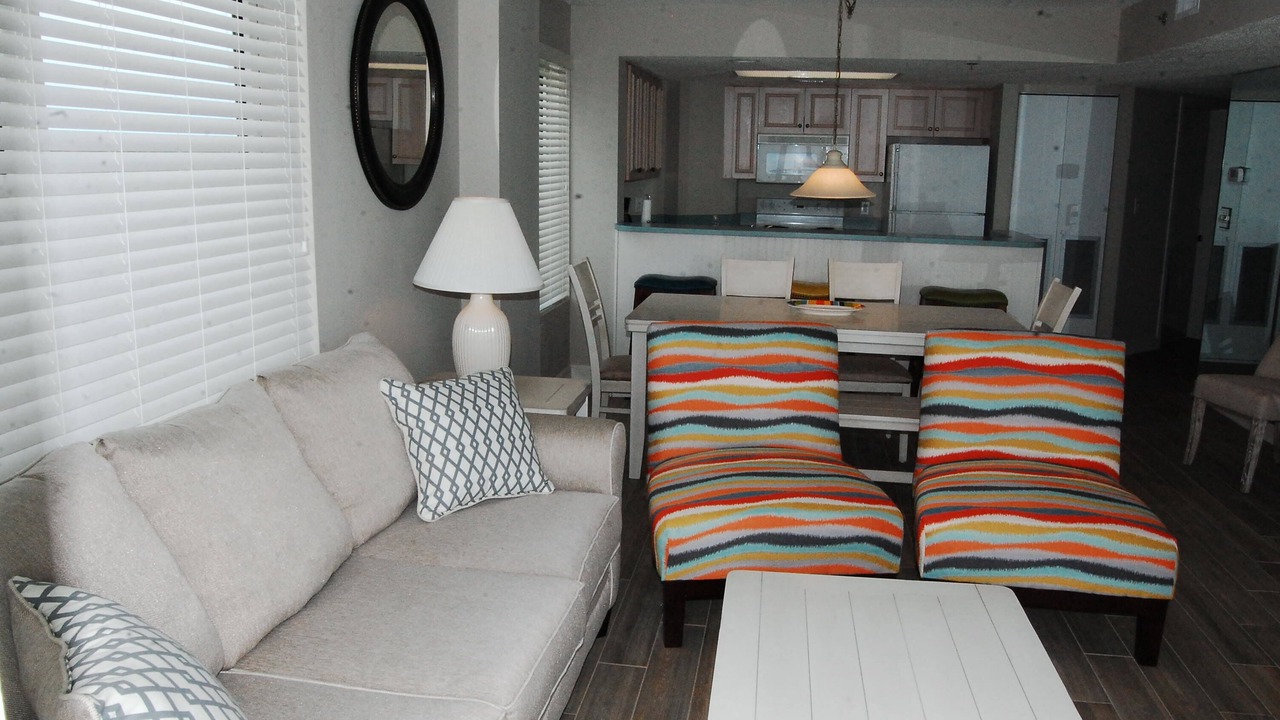 Photo of Livingroom in Arcadian Shores